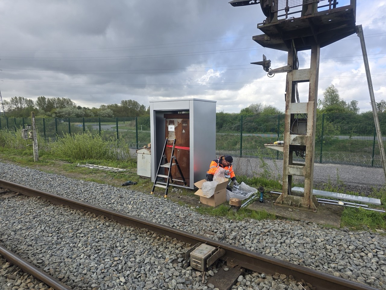 maintenance des armoires ferroviaires